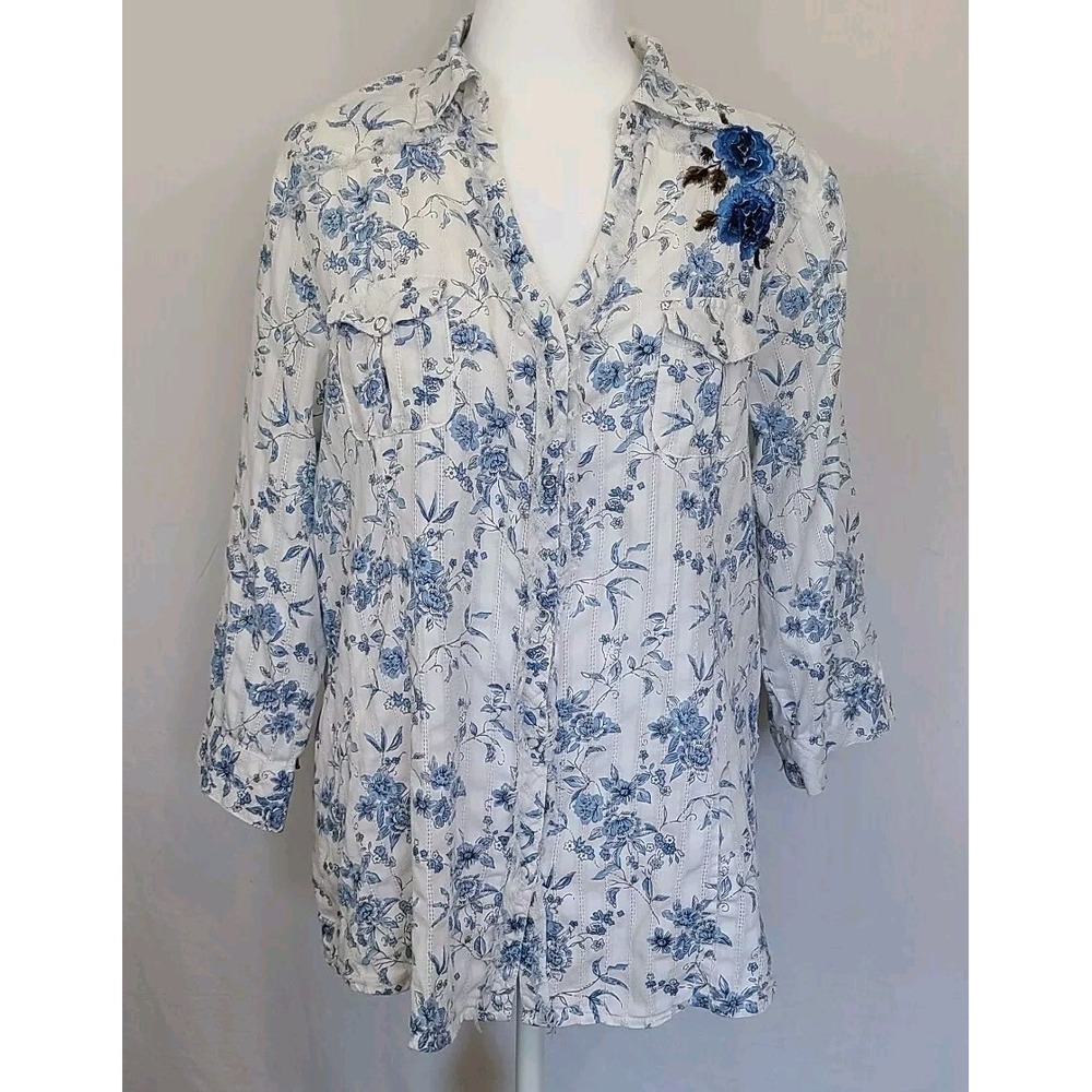 F.A.N.G Womens button Blue/White Shirt With Roses Sz L Cottagecore Romantic